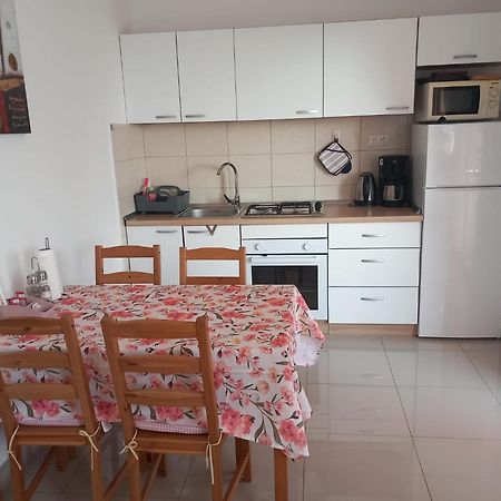 Appartement Calic à Seline Extérieur photo
